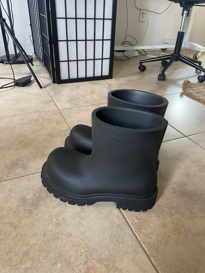 Balenciaga Steroid Boots