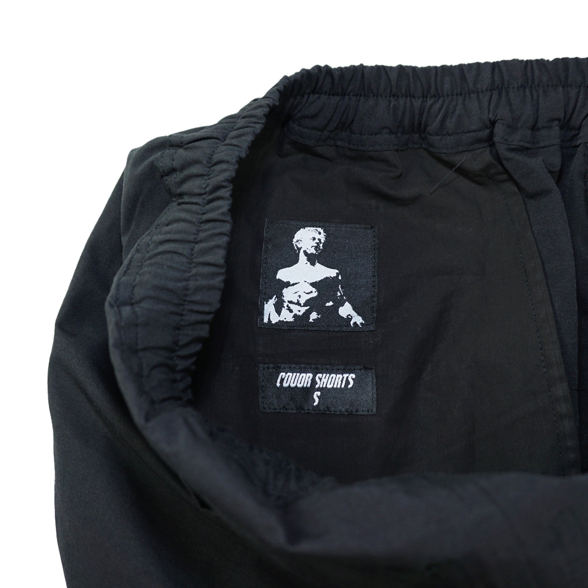 Couor Shorts